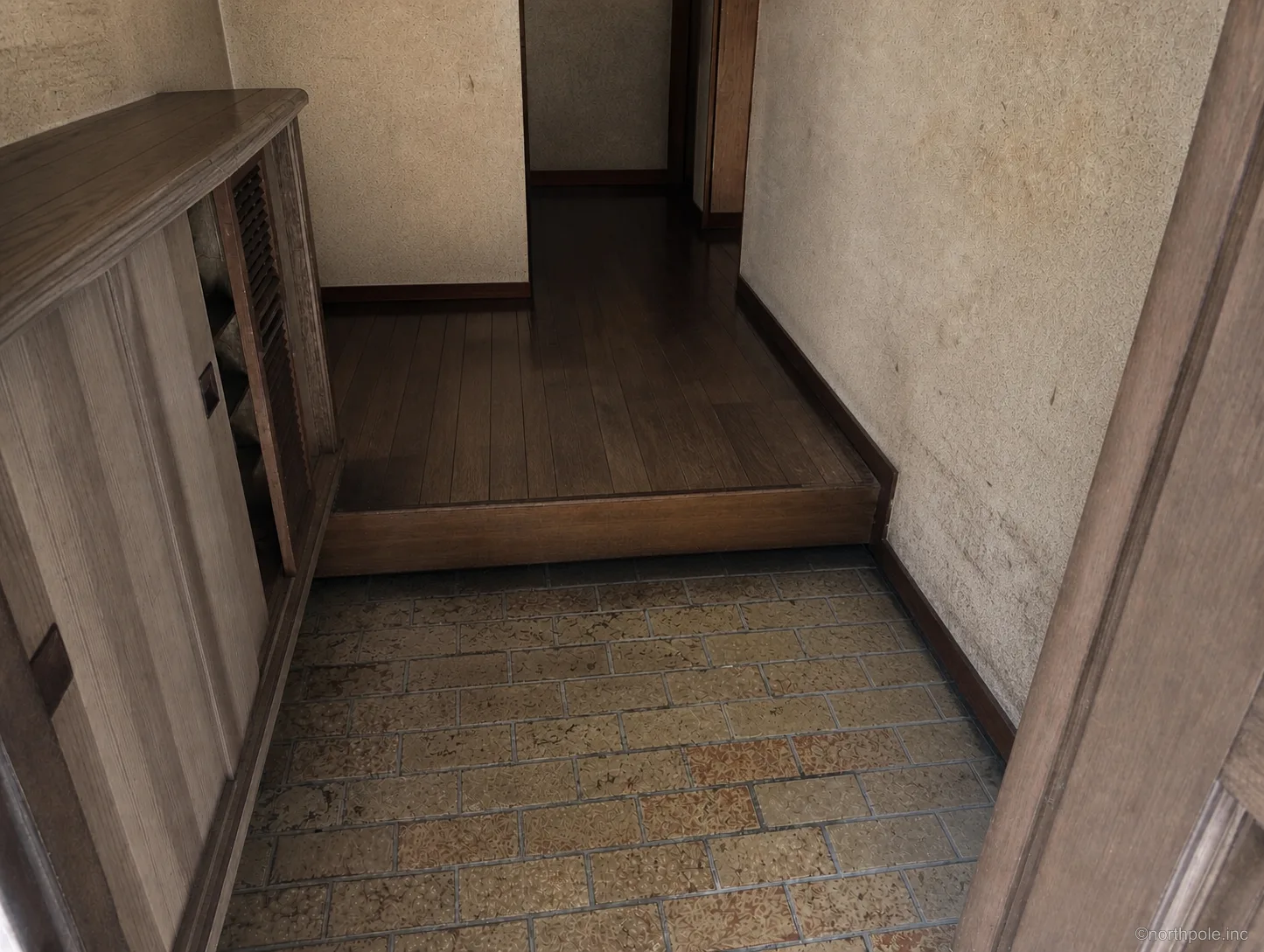 遺品整理の作業後(5LDK戸建て・玄関)